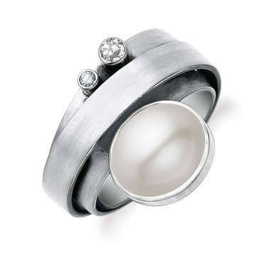 rabinovich-46303065-zilveren-ring-met-parel-en-zirkonia