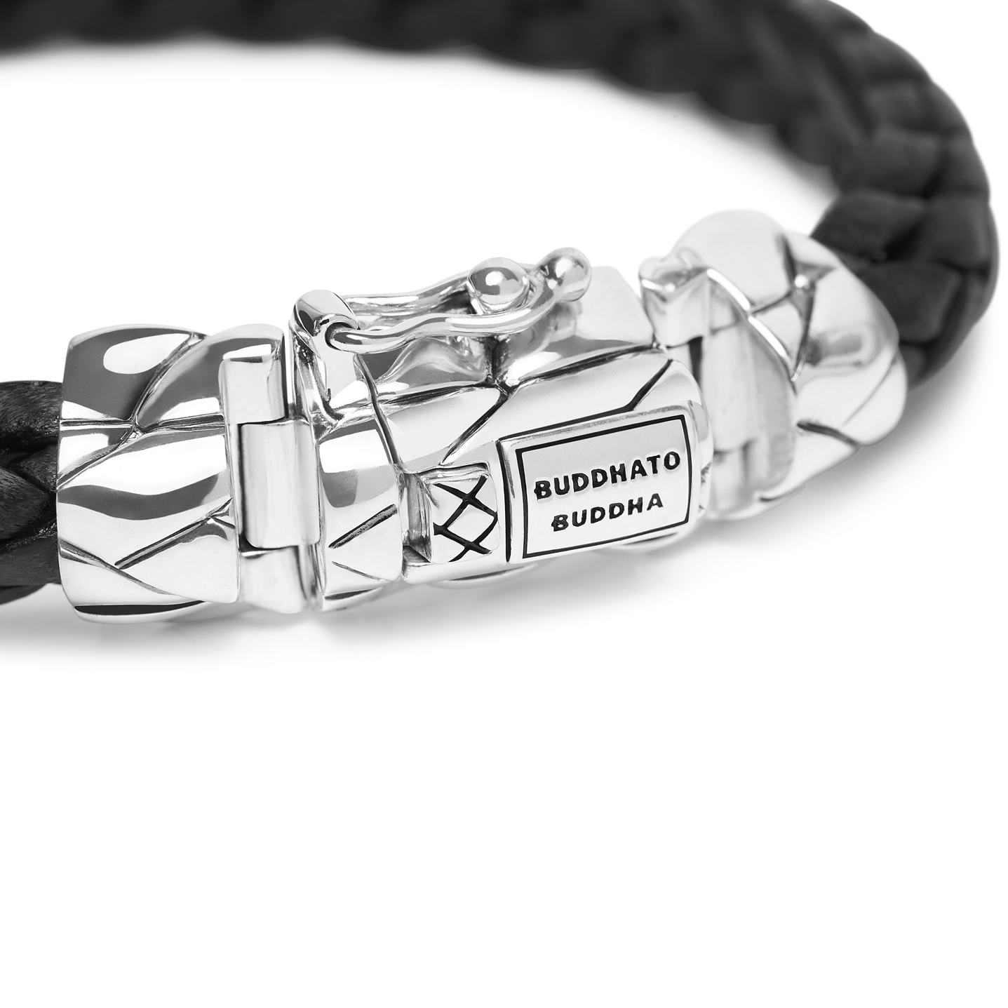 mangky_small_leather_bracelet_black_detail