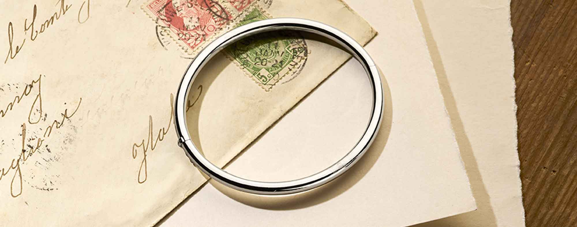 Stalen bangles