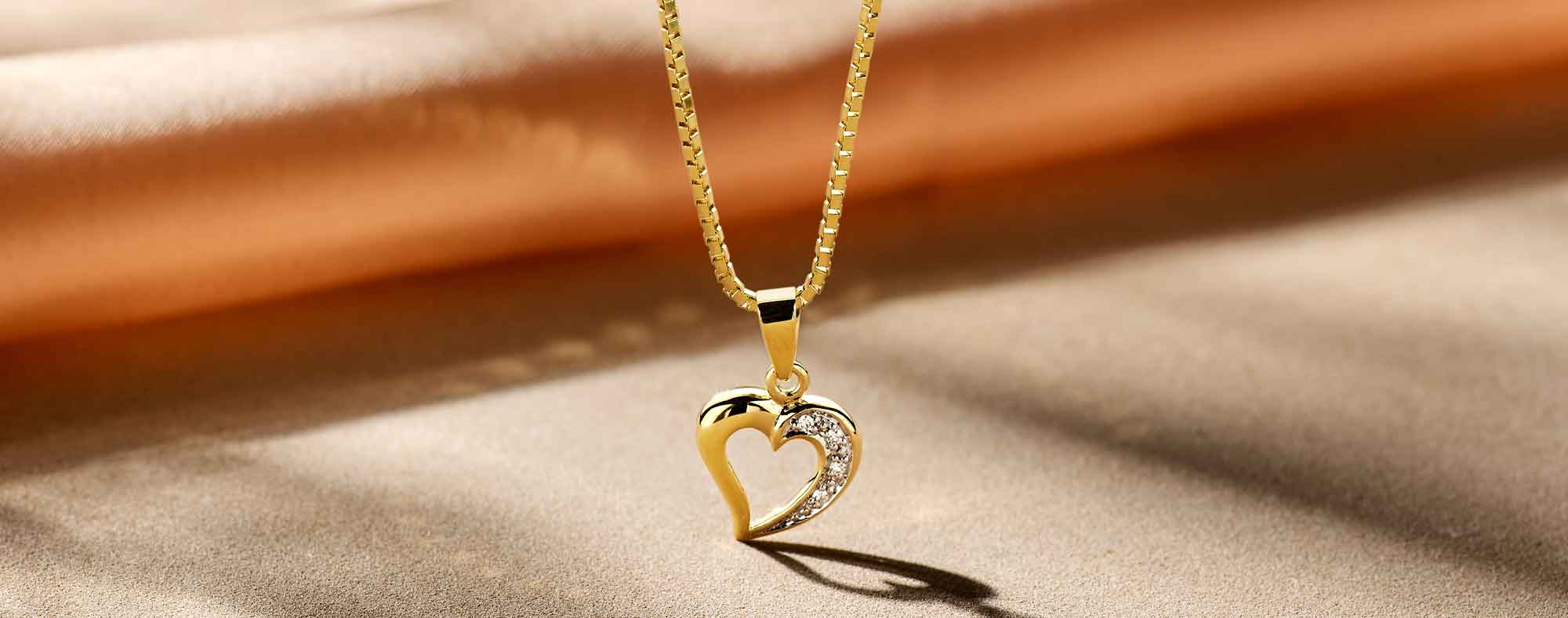 Gouden hangers Gouden hangers