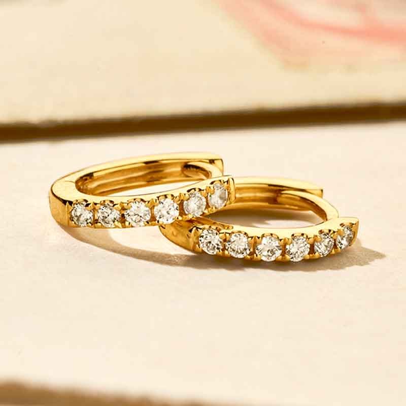 Diamanten oorbellen