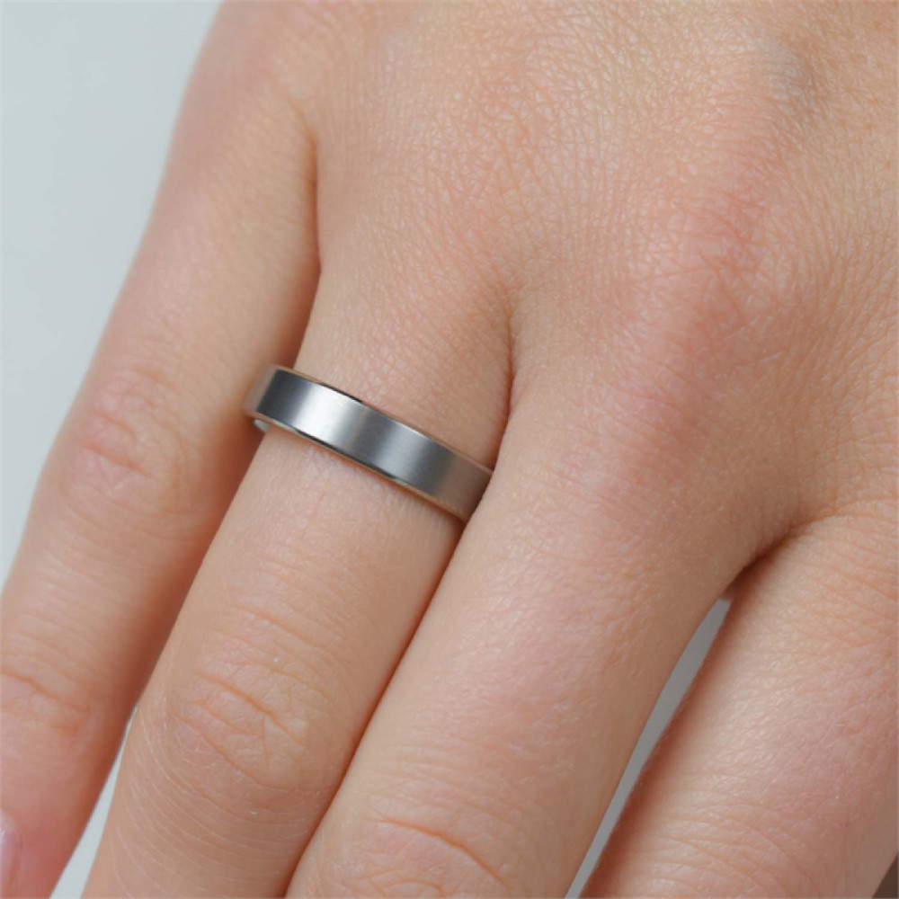 boccia-titanium-0121-03-zilverkleurige-matte-ring-titanium-5-mm-breedte