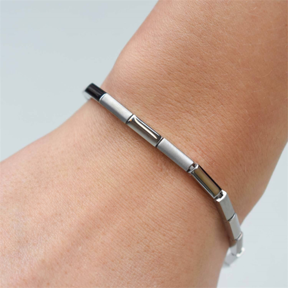 boccia-titanium-0387-01-zilverkleurige-schakelarmband-van-titanium-met-modern-rechthoekig-ontwerp