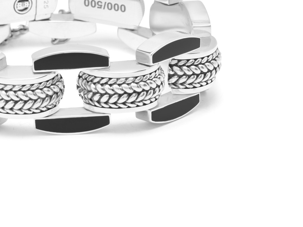 buddha-to-buddha-042-the-batul-black-onyx-limited-zilveren-schakelarmband-met-zwarte-accenten-en-onyx-stenen