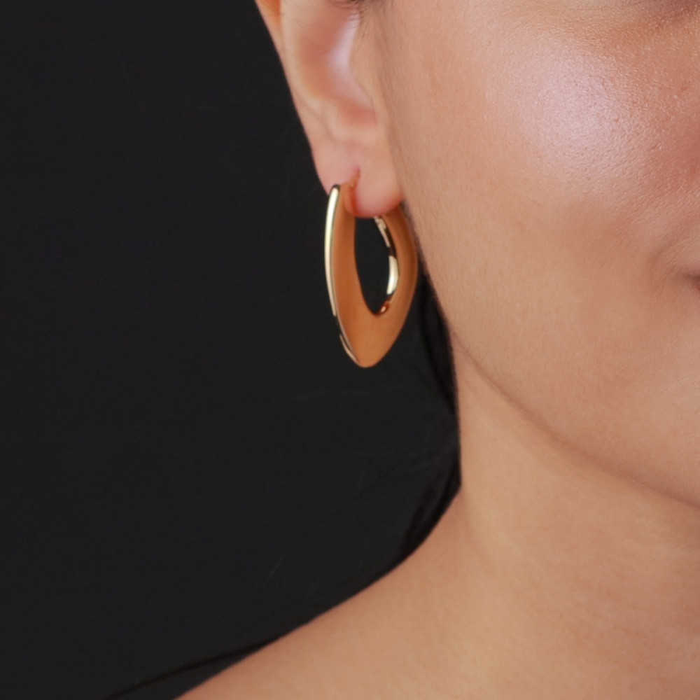 glow-107867900-oorringen-gold-plated-organisch-glanzend-ovaal-4-mm-breed-x-34-mm-hoog