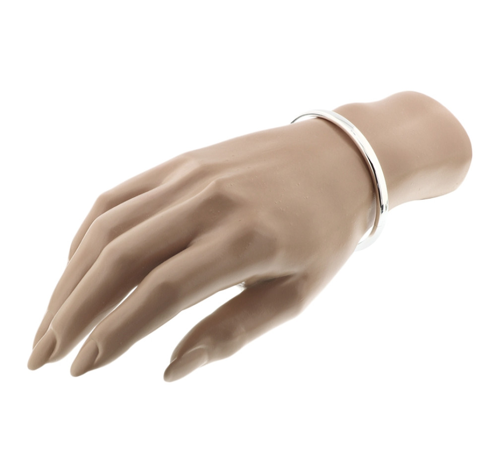 zilveren-slavenarmband-met-glanzende-afwerking-en-bolle-buis
