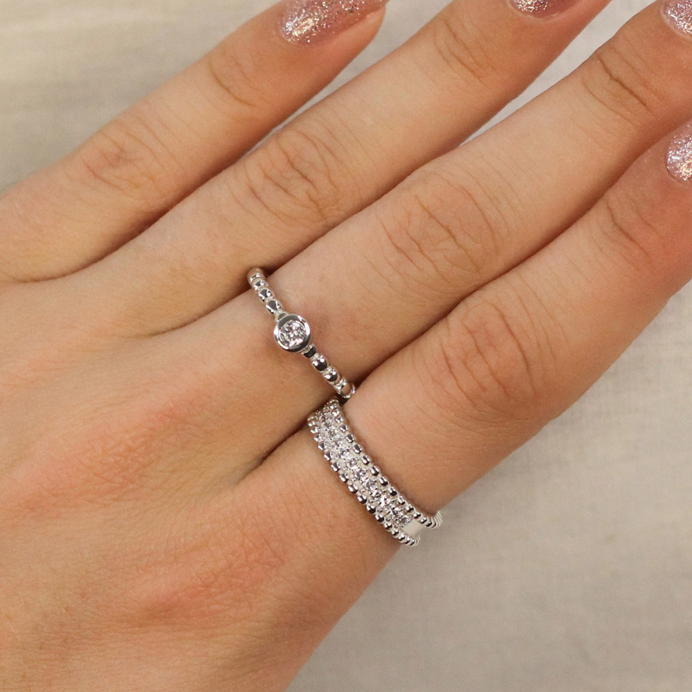 glow-114/variant/binnen-diameter-1382-zilveren-ring-met-zirkonia-pavezetting-briljant-geslepen