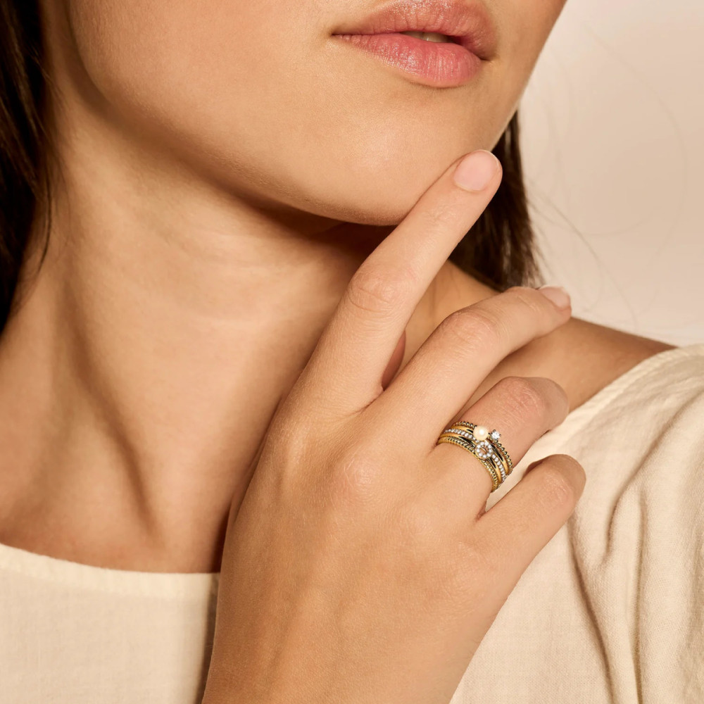 blush-1201yzi-alliance-ring-14k-goud-briljant-geslepen-zirkonias-1-3-mm-breedte
