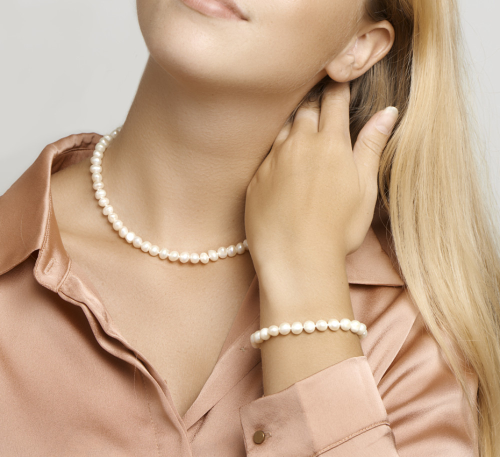 parel-edelsteen-collier-zilver-gerhodineerd-lengte-verstelbaar-42-46-cm