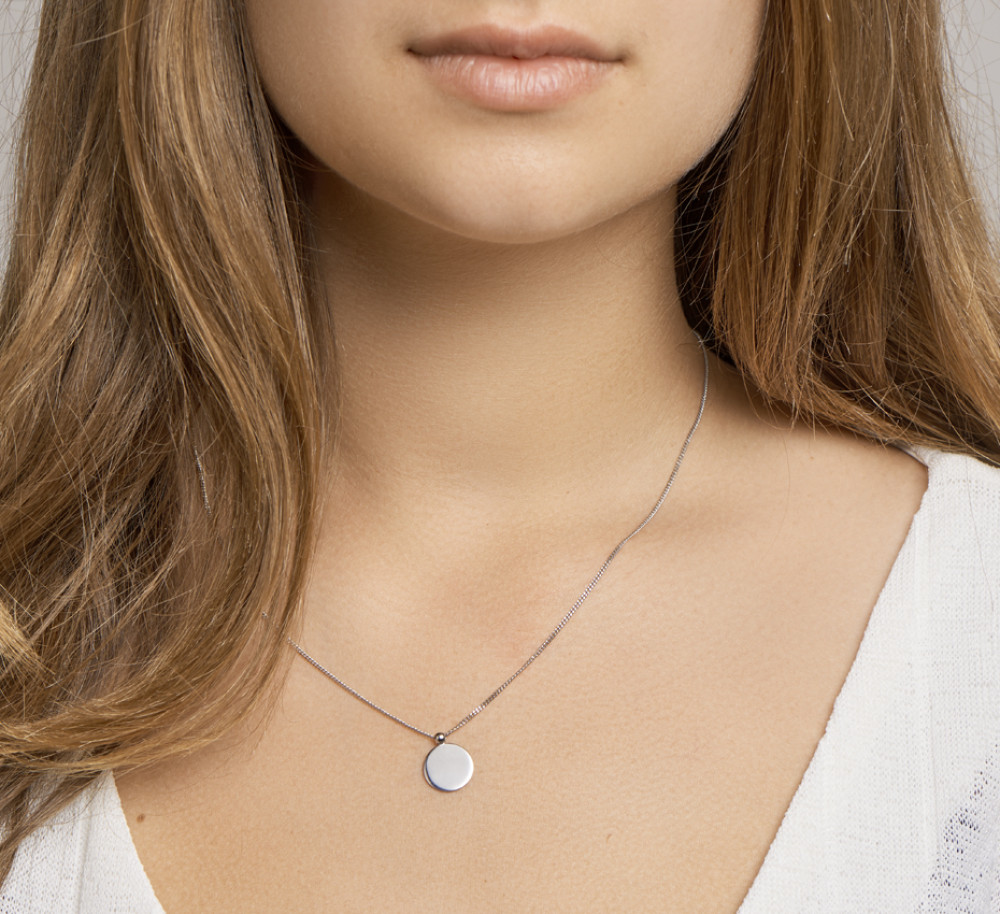 zilveren-ketting-1mm-met-ronde-hanger-gerhodineerd-zilver