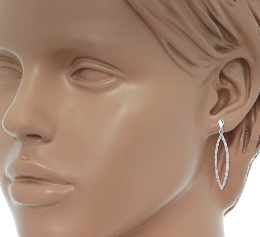 zilveren-oorhangers-met-zirkonia-42-mm