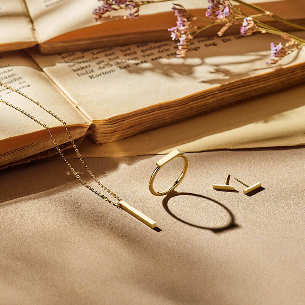 staafje-1-1-mm-collier-met-hanger-goud-bar-collier-lengte-verstelbaar-41-45-cm