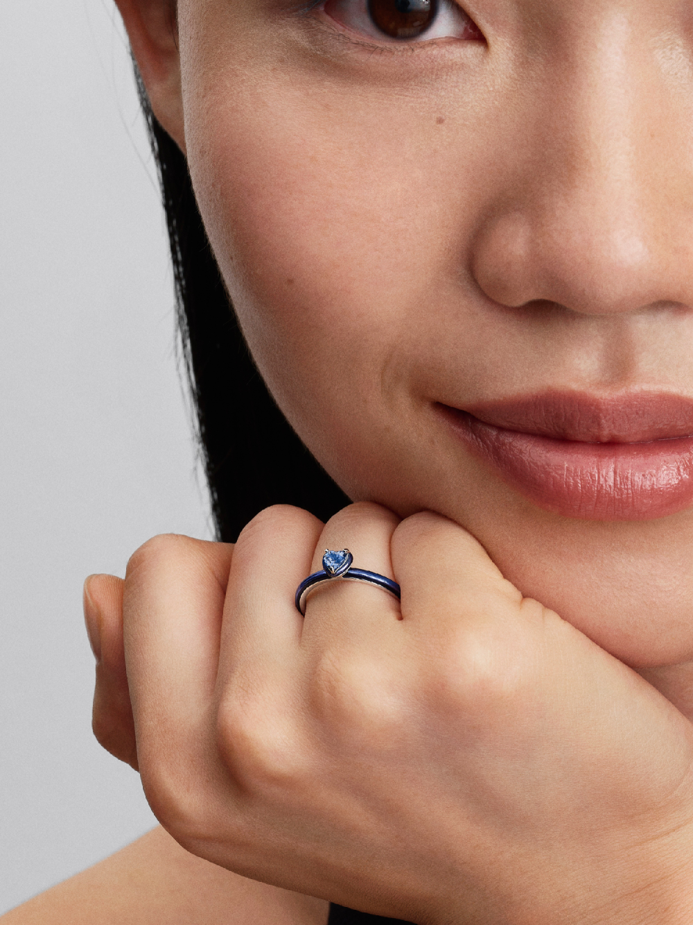 pandora-me-193088c03-hart-ring-blauwe-emaille-en-zilver