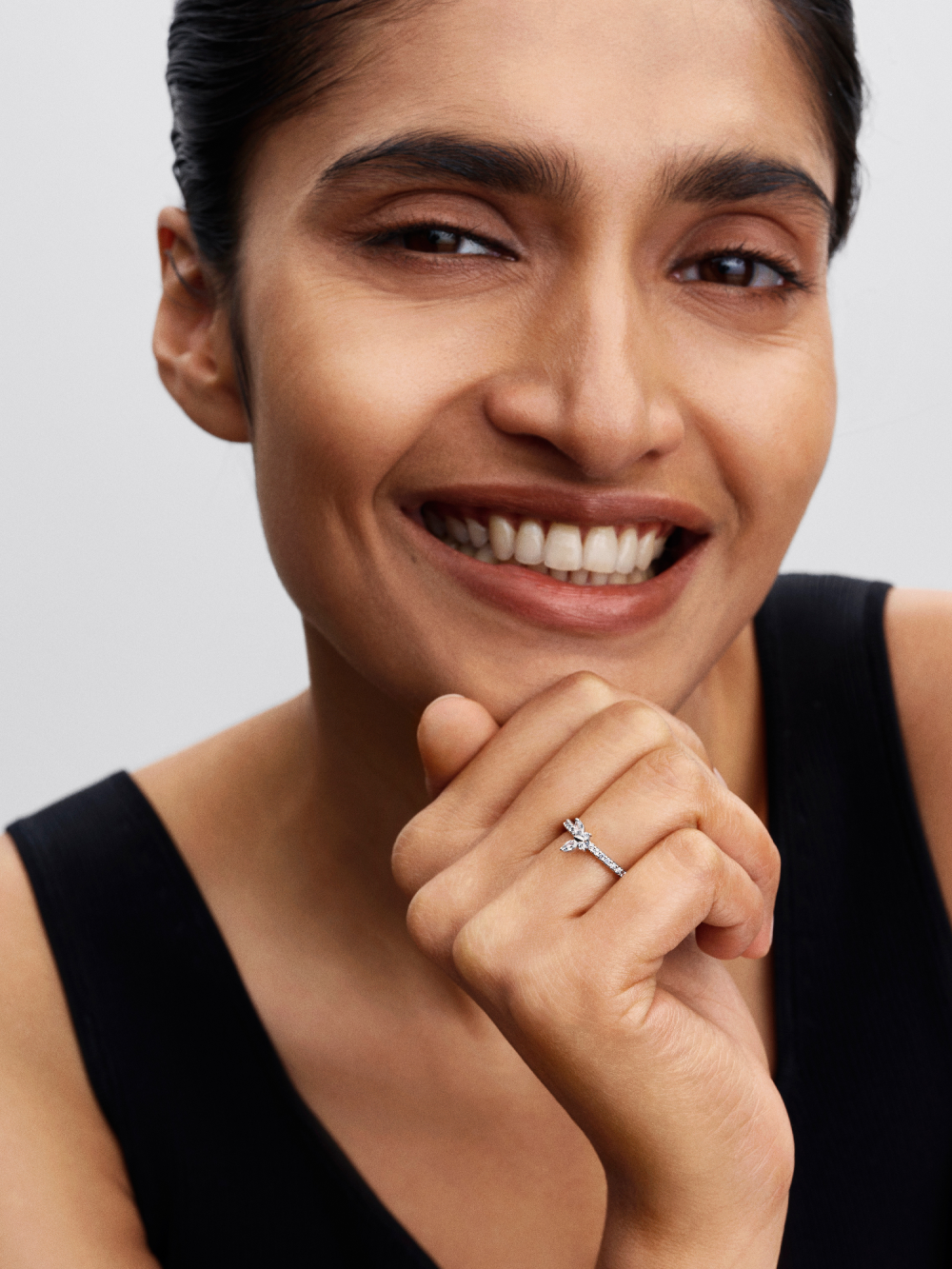 pandora-timeless-194269c03-vlinder-ring-van-zilver-en-transparante-zirkonia