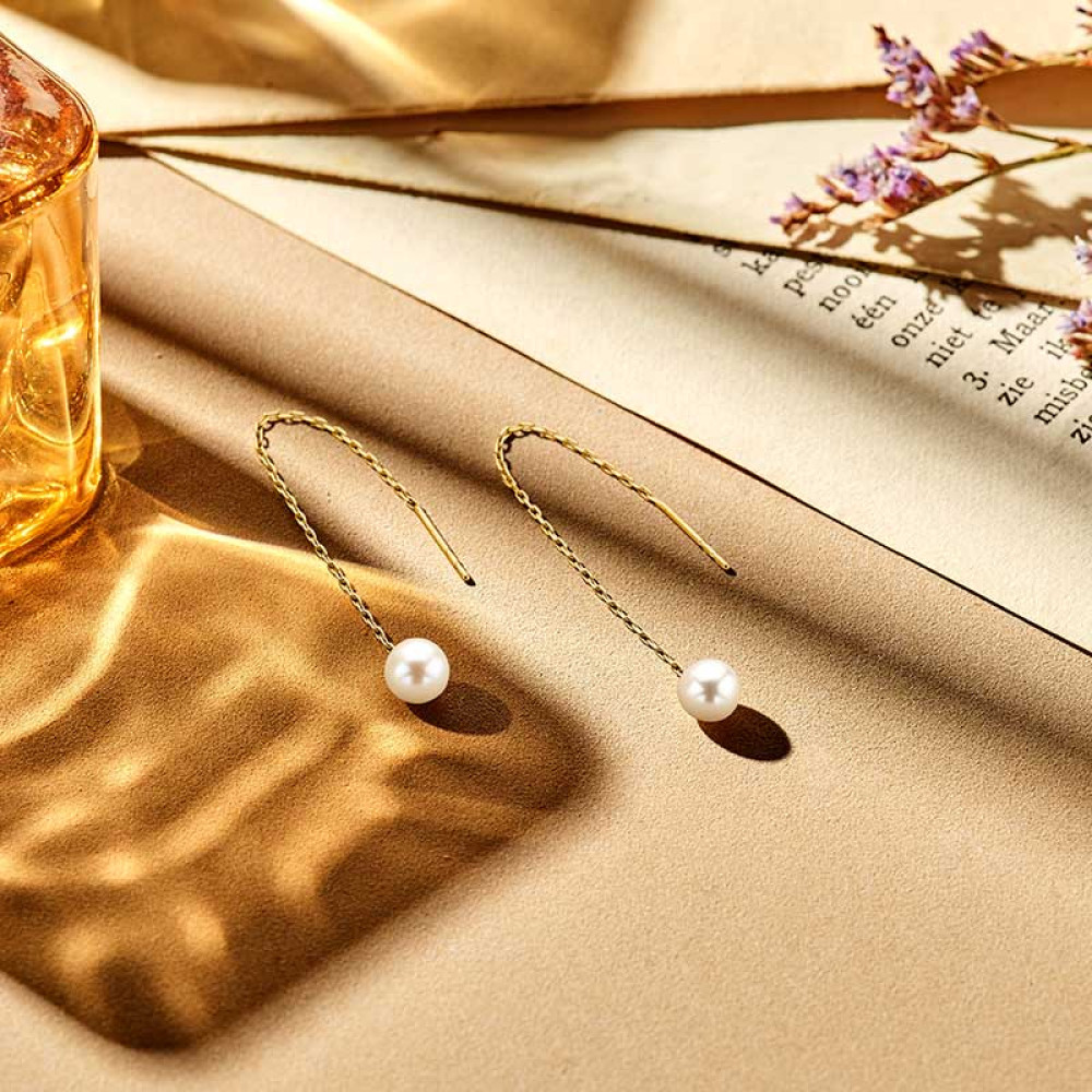 doortrekoorbellen-parel-oorbellen-goud-65-mm