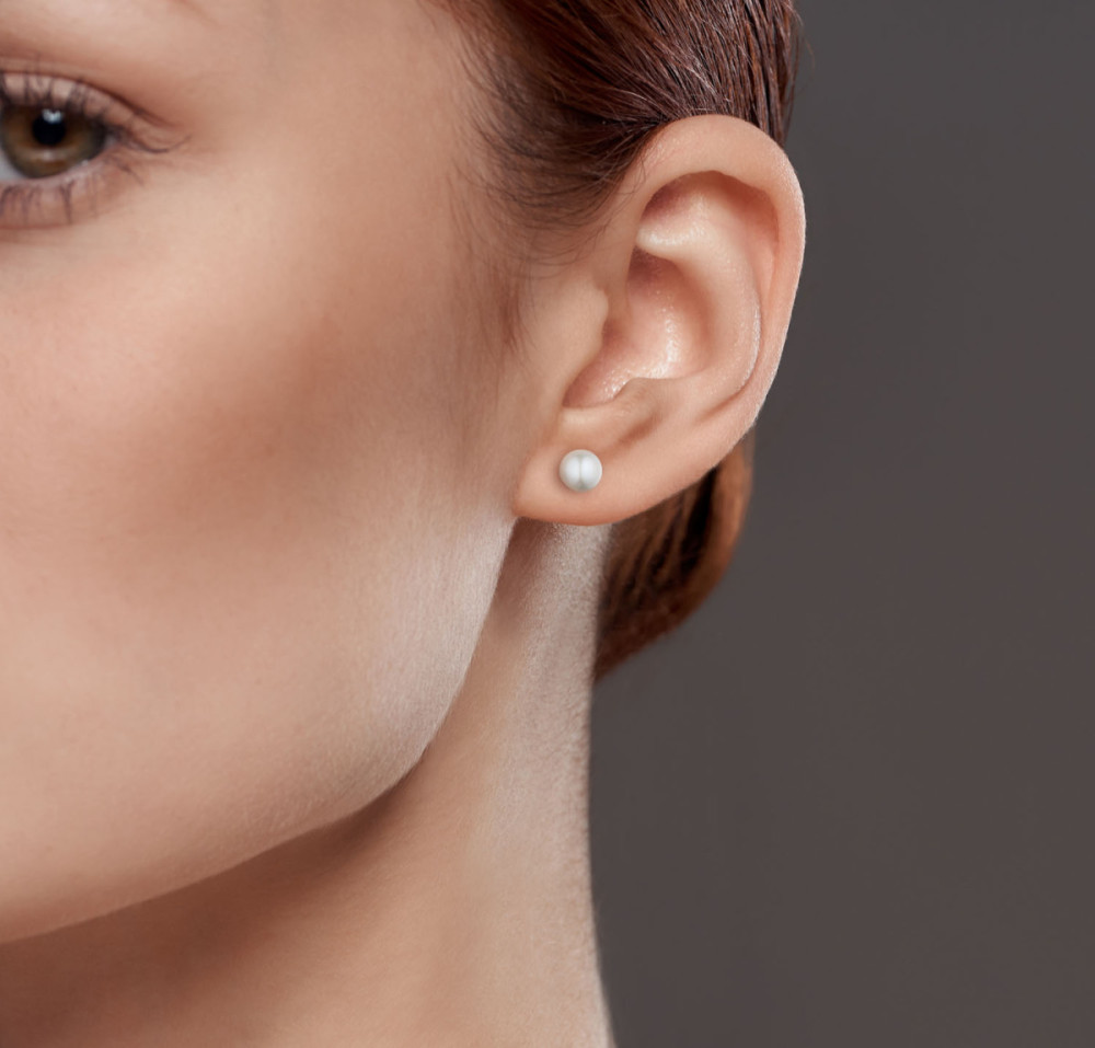 glow-206011306-parel-oorstekers-goud-glanzend-natuurlijk-zoetwaterparel-6-mm-diameter