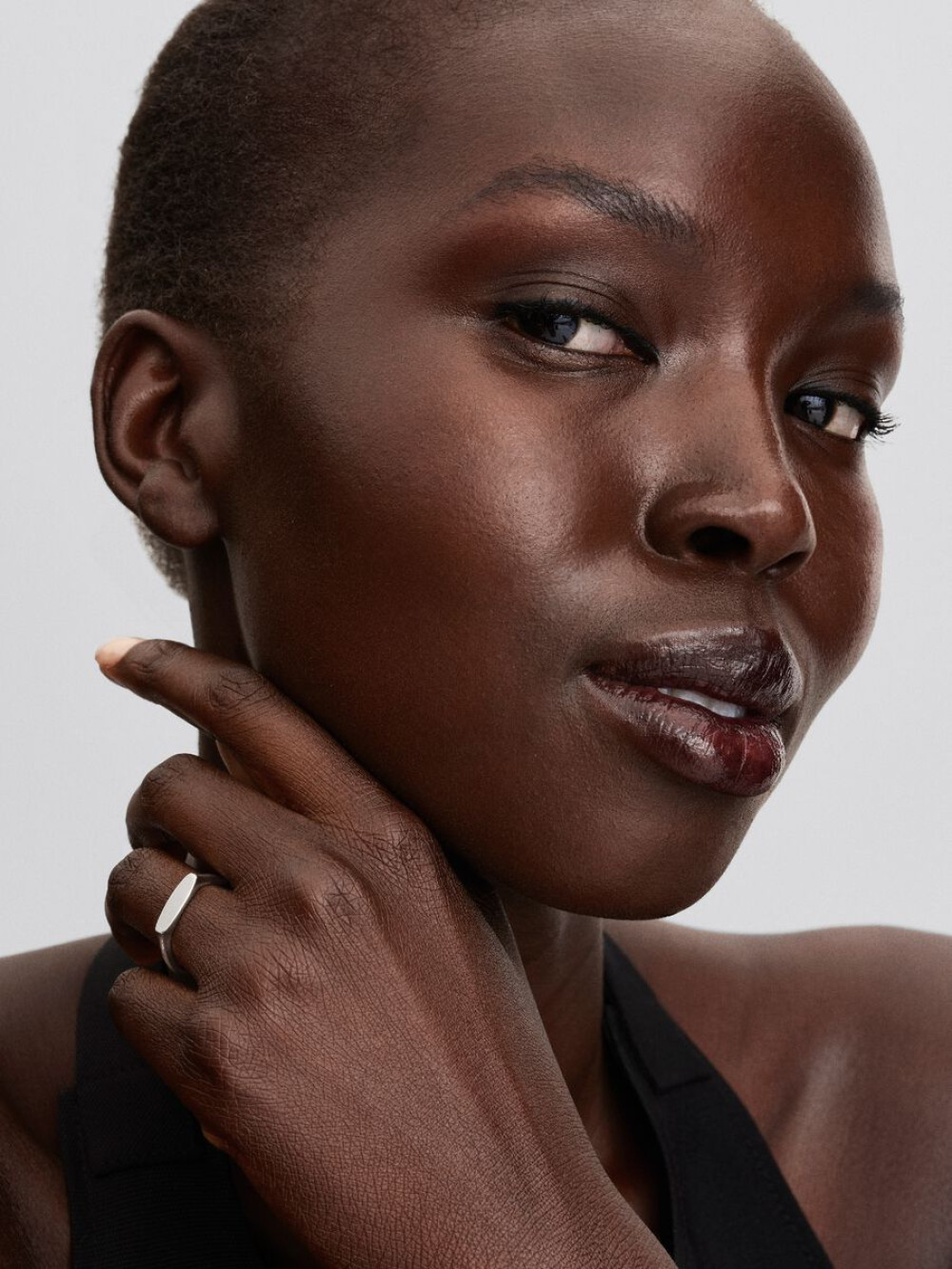 pandora-moments-193986c00-ovale-zegelring-van-zilver-personaliseerbaar