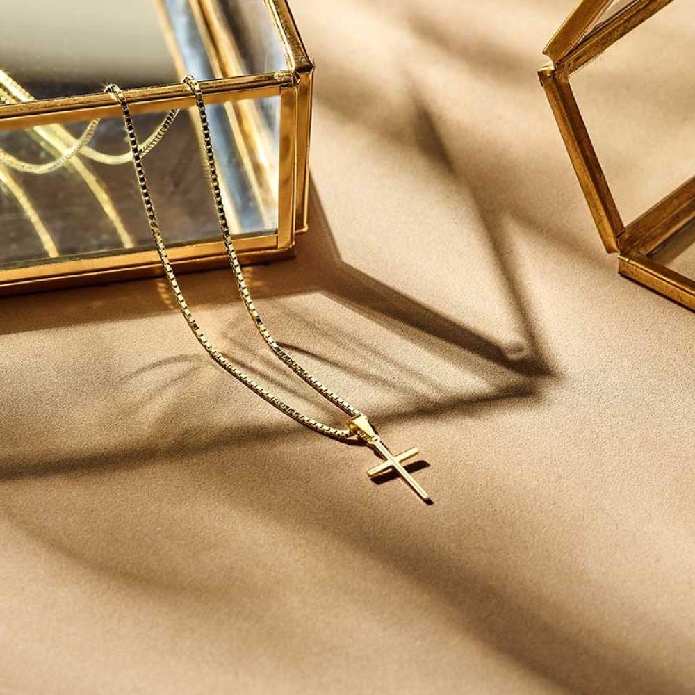 gouden-hanger-met-kruis-van-15-5-mm-hoog