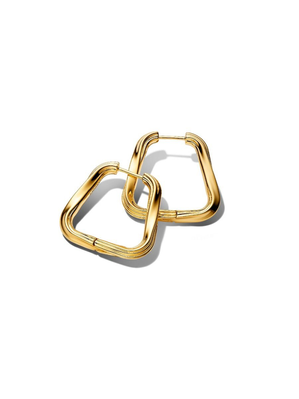 pandora-essence-263876c00-rechthoekige-oorringen-gold-plated-hoogte-24-mm