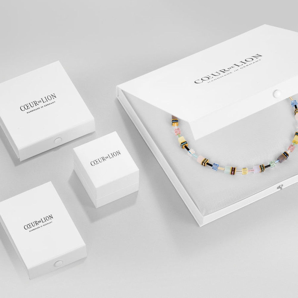 coeur-de-lion-geocube-2838-10-0608-ketting-met-hematiet-kristal-en-synthetische-steen