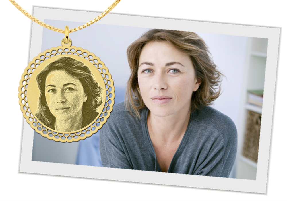 names4ever-14-karaat-gouden-ronde-hanger-met-sierrand-33-mm