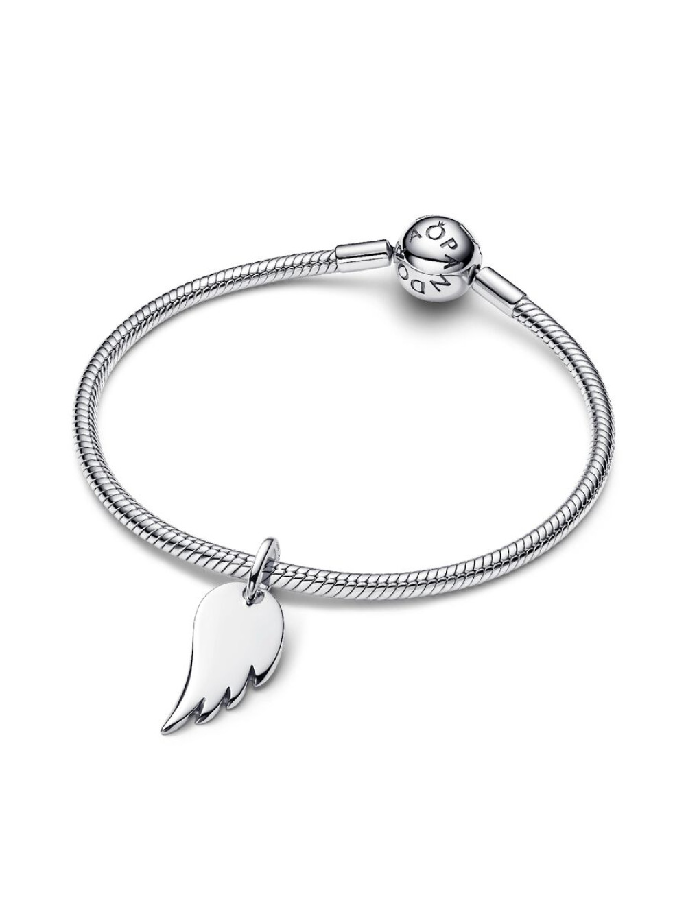 pandora-moments-394014c00-hangende-bedel-met-engelenvleugel-van-zilver-graveerbaar