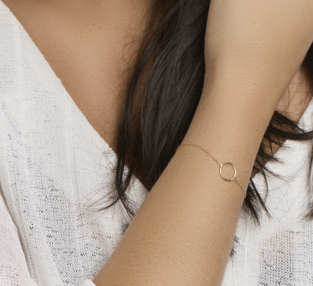 14-karaat-gouden-armband-met-opengewerkte-ronde-hanger-lengte-16-5-cm-17-5-cm-18-5-cm