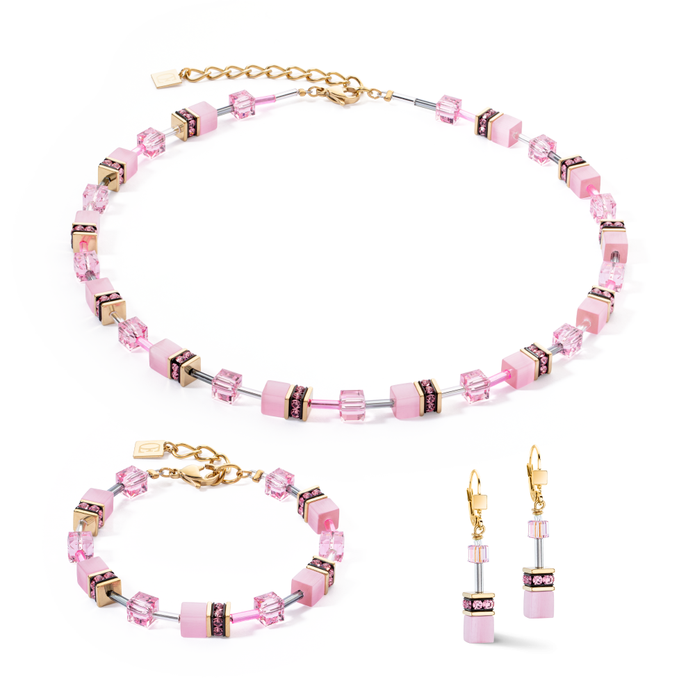 coeur-de-lion-4020-30-1920-geocube-goudkleurige-schakelarmband-met-roze-kristallen-en-kubusvormig-patroon