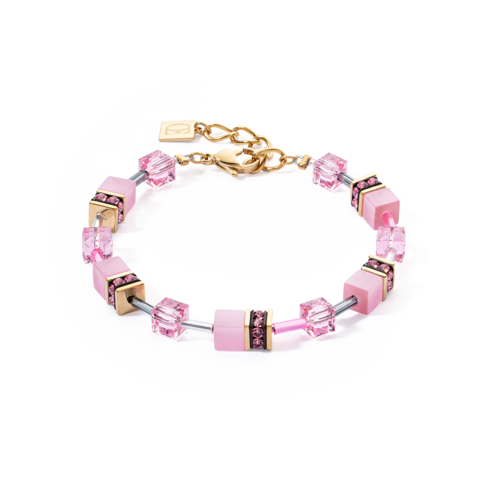 coeur-de-lion-4020-30-1920-geocube-goudkleurige-schakelarmband-met-roze-kristallen-en-kubusvormig-patroon