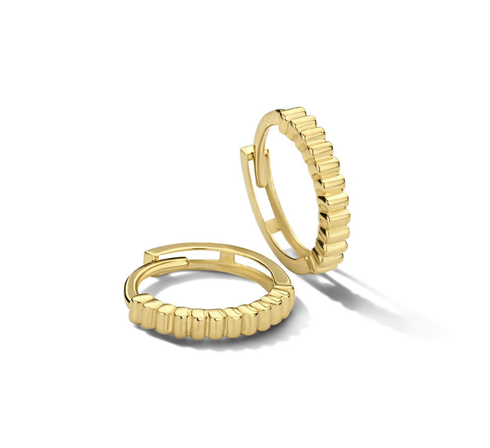 gouden-klapcreolen-14-karaat-geelgoud-13-mm