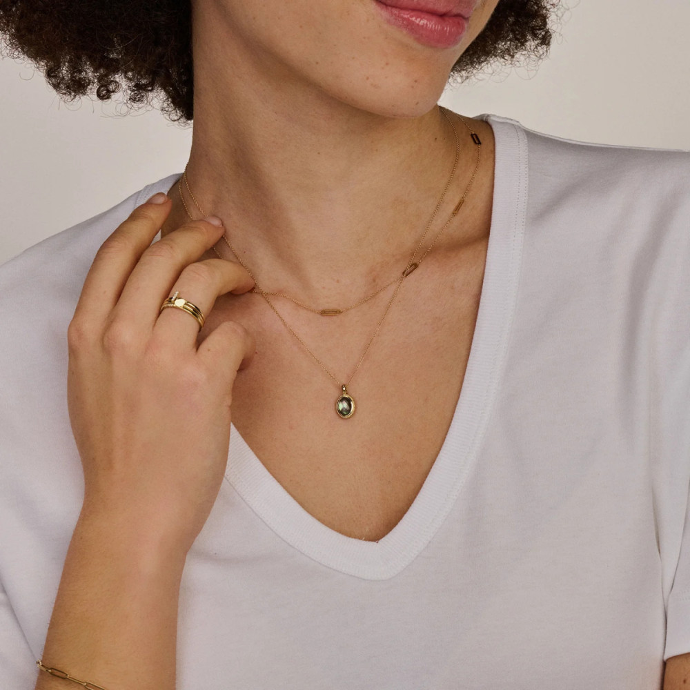 blush-6097ybq-ovale-hanger-14-karaat-goud-parelmoer-bergkristal-9-mm-breed-x-15-5-mm-hoog