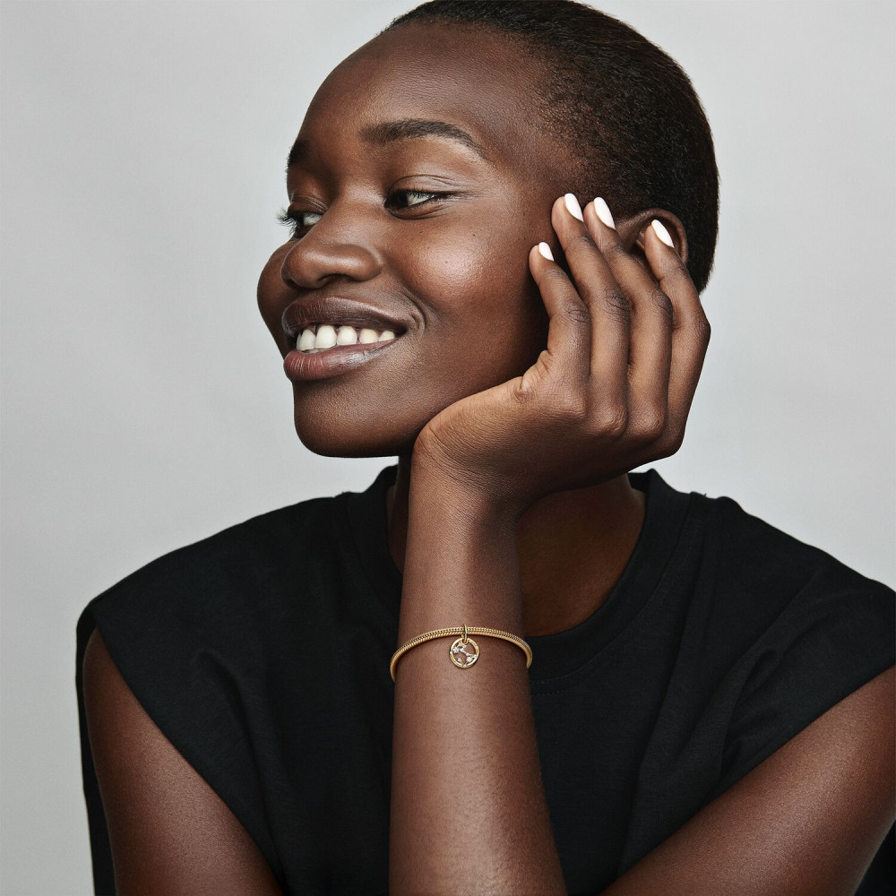 pandora-moments-762724c01-gold-plated-bedel-met-sterrenbeeld-vissen