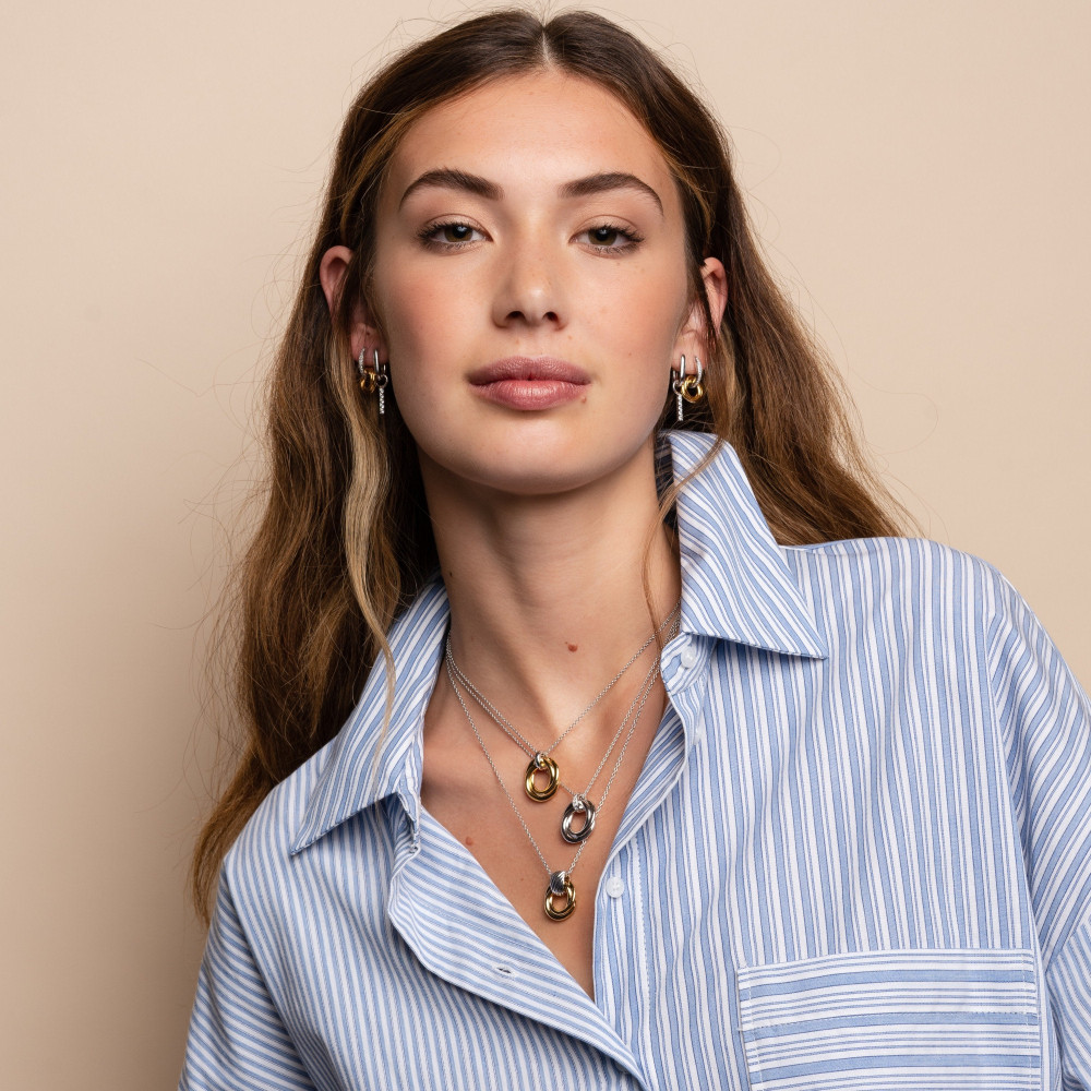 ti-sento-milano-7857zy-ronde-klapoorringen-met-zirkonia-en-gouden-plating-16-mm