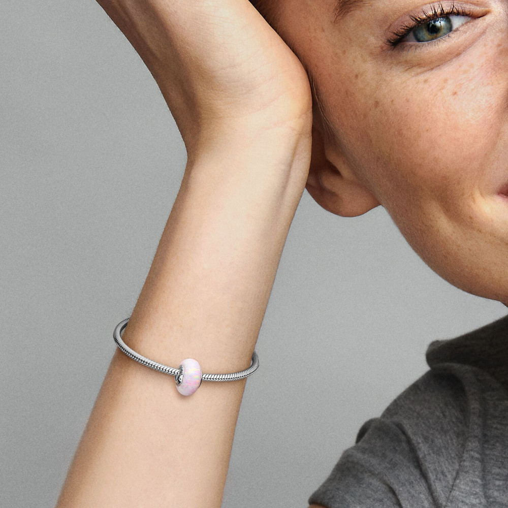 pandora-moments-791691c03-zilveren-bedel-met-roze-synthetische-opaal