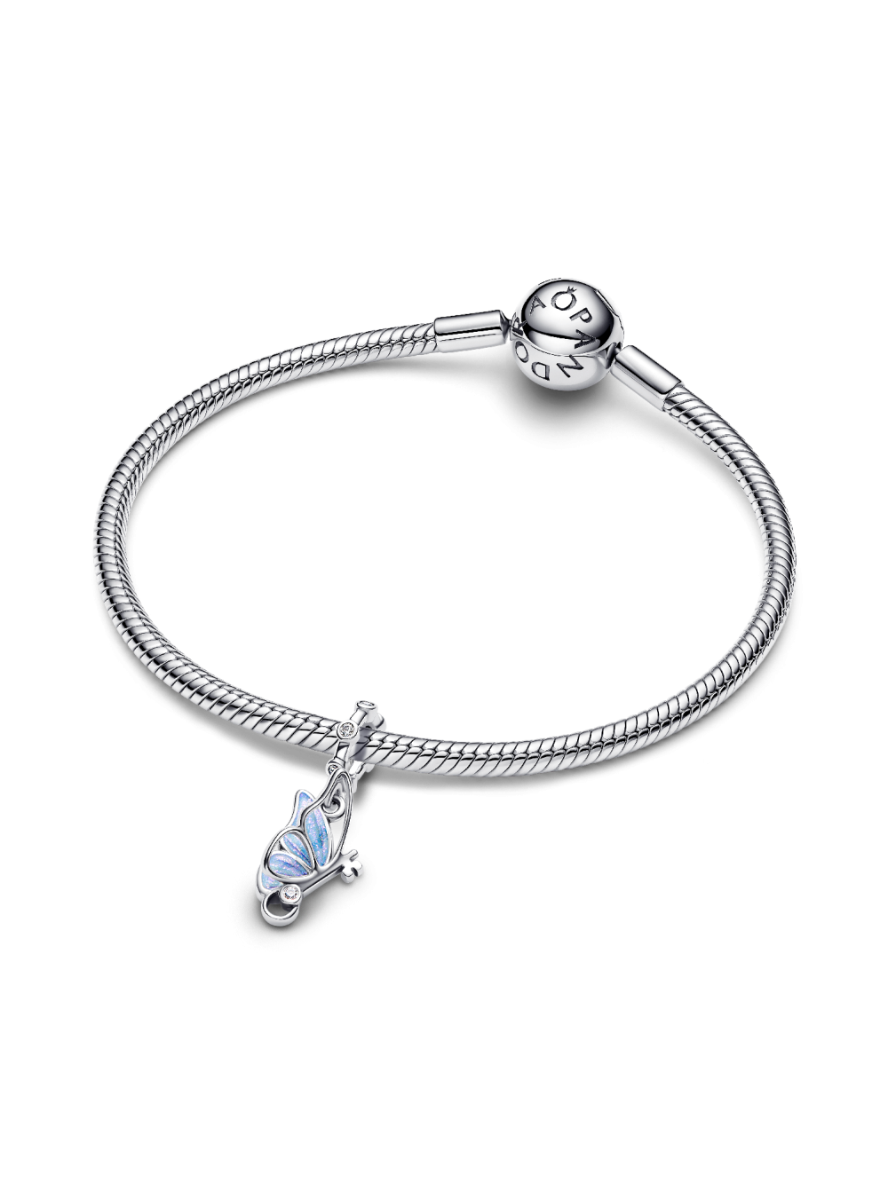 pandora-moments-794241c01-blauwe-hangende-vlinder-bedel-met-sleutel-van-zilver-1