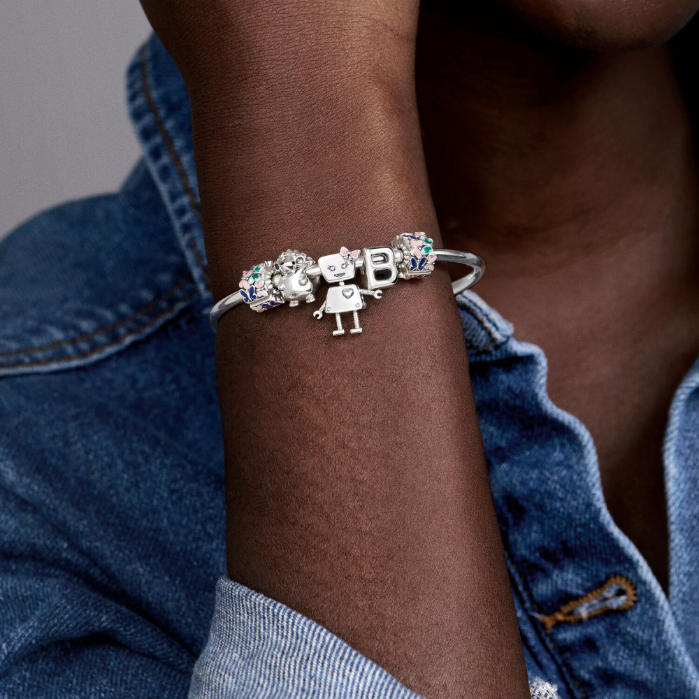 pandora-moments-797456-zilveren-bedel-met-letter-b