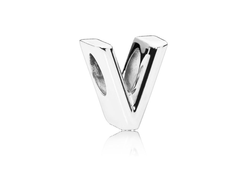 pandora-moments-797476-zilveren-bedel-met-letter-v