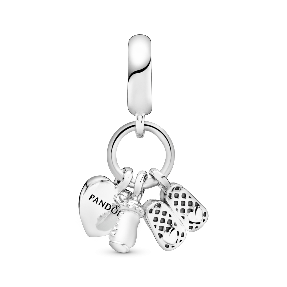 pandora-moments-798106cz-zilveren-hangende-bedel-met-babyschoentjes-babyflesje-en-hartje-met-voetjes