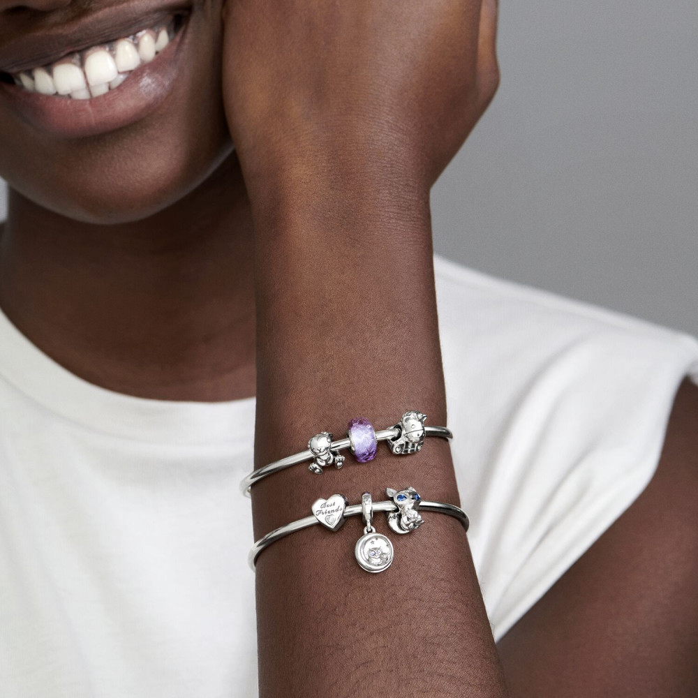 pandora-moments-798763c00-glanzende-zilveren-bedel-met-konijn