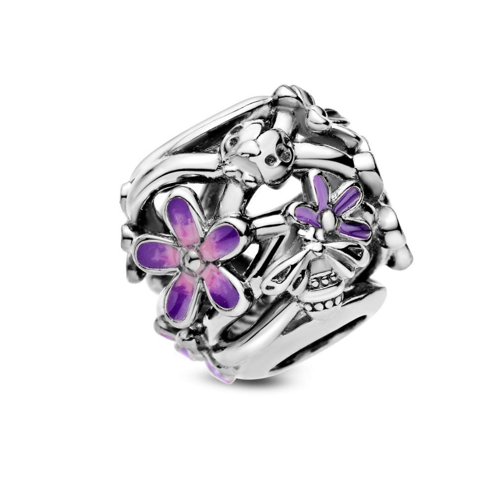 pandora-moments-798772c02-zilveren-charm-met-opengewerkt-bloemenmotief-en-paarse-emaille