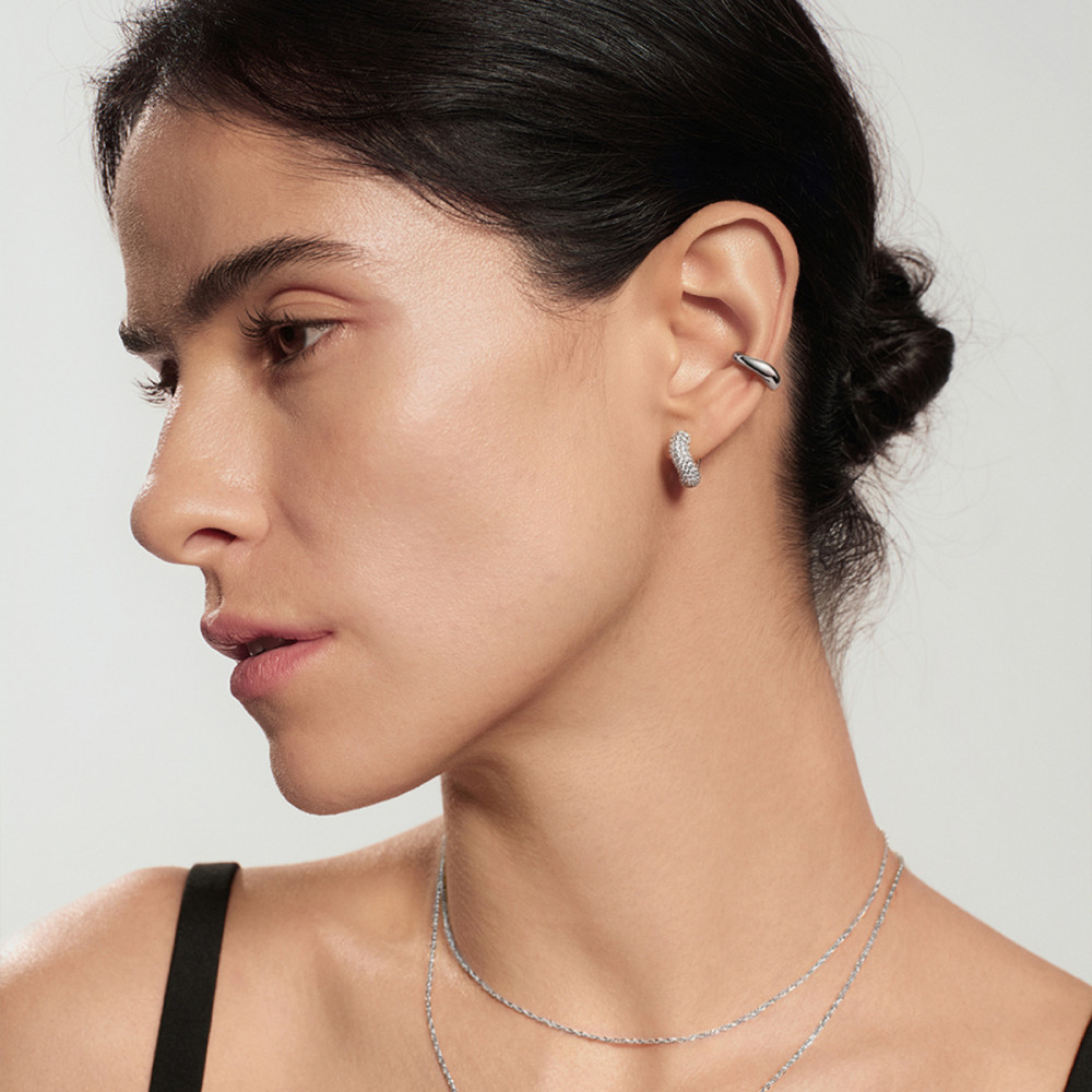 ania-haie-fairy-dust-ah-e079-11h-oorringen-zilver-golvend-4-mm-breed-x-13-mm-hoog