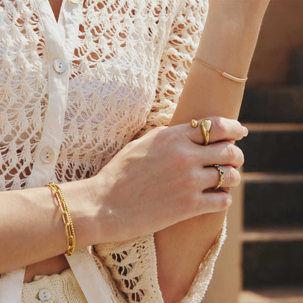 ania-haie-vogue-maven-ah-b062-02g-armband-gold-plated-staafje-kristal-4-mm-breedte-lengte-18-5-cm