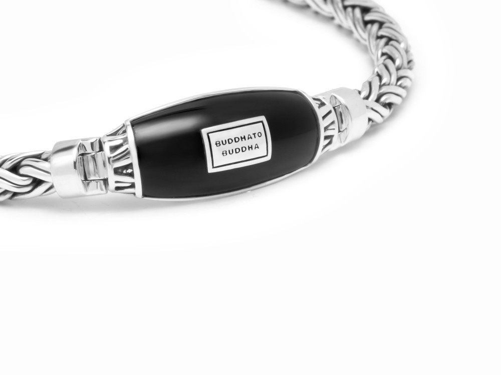 buddha-to-buddha-j171-katja-xs-black-onyx-zilveren-vossenstaart-armband-met-gravure-optie-en-zwarte-accenten