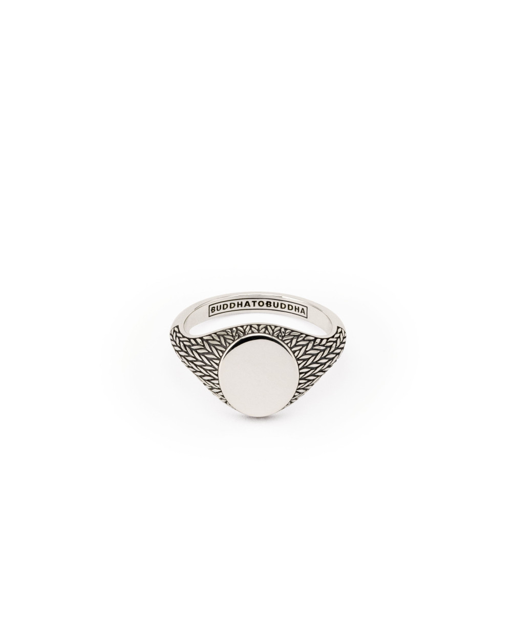buddha-to-buddha-049-ellen-zilveren-zegelring-met-ronde-bovenkant-en-gravure-optie