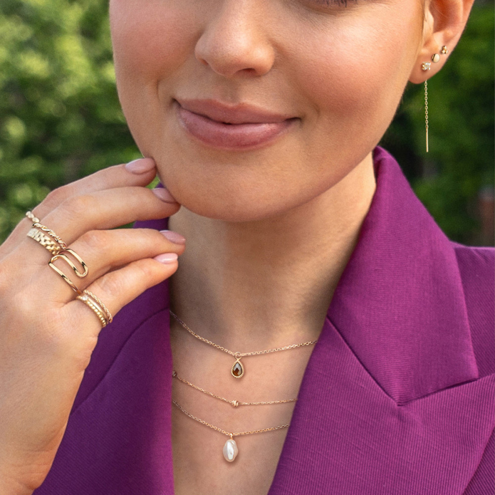 jackie-gold-jkn25-561-ketting-van-14-karaat-goud-met-peer-geslepen-rookkwarts-lengte-40-45-cm