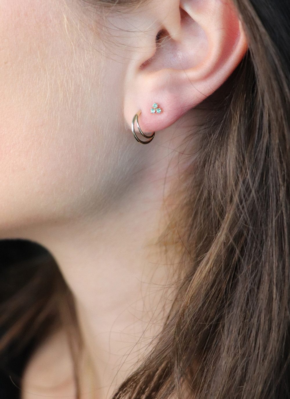 jackie-gold-jks20017-lichtblauw-oorknopje-van-topaas-en-14-karaat-goud-per-stuk