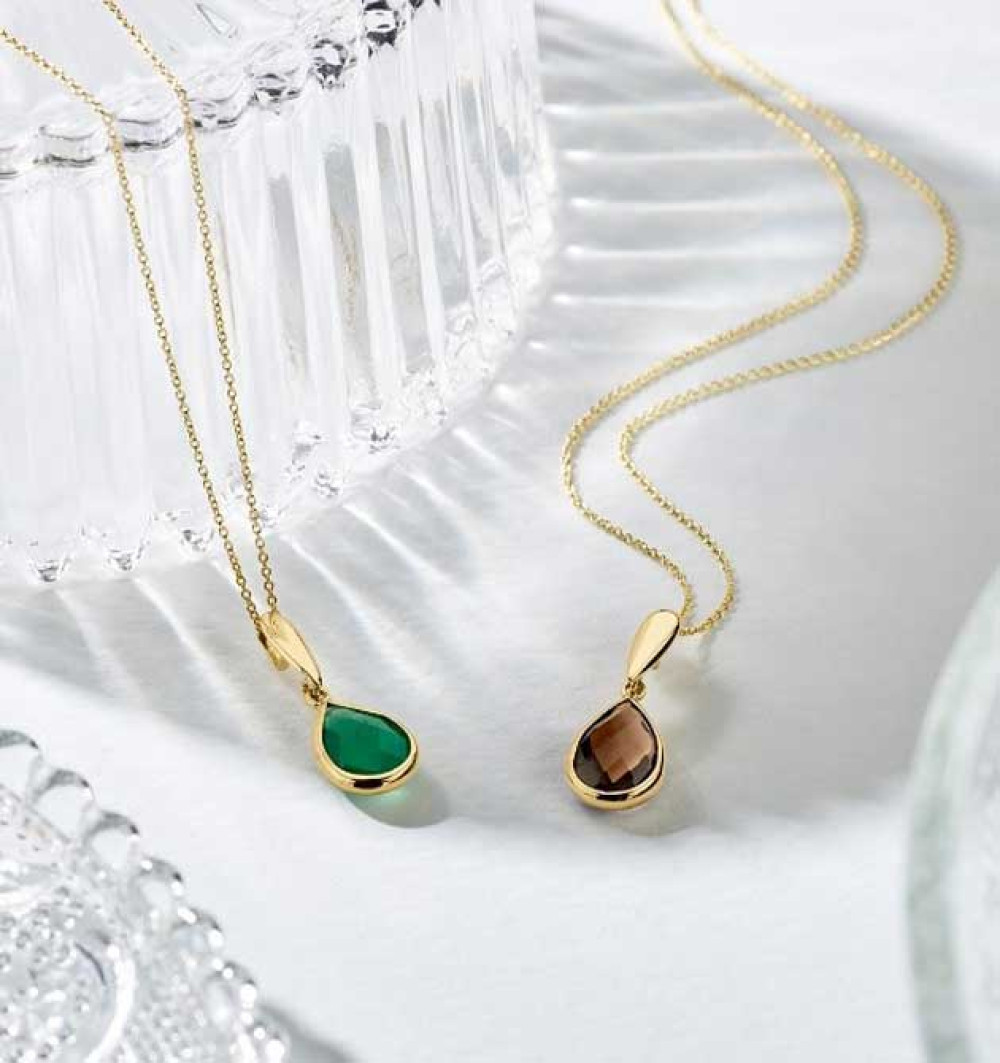 gouden-druppelvormige-hanger-met-bruine-rookkwarts-hoogte-20-mm