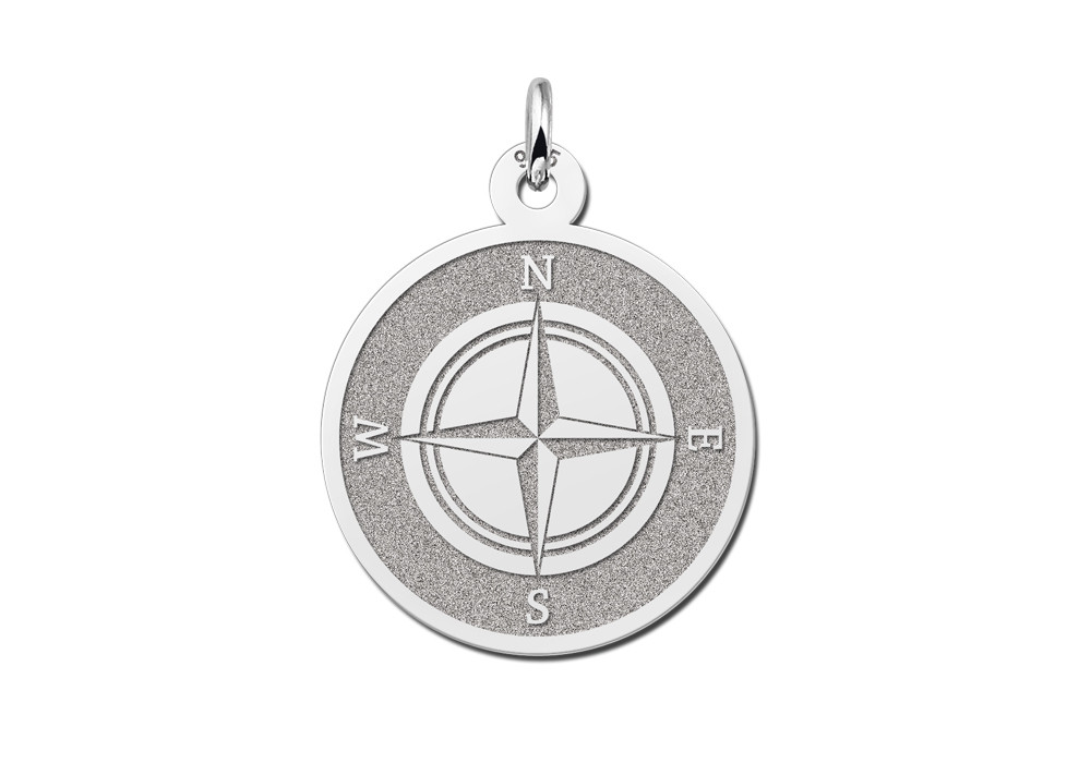 zilveren-kompas-hanger-met-gegraveerde-textuur-16-mm-breed-hoogte-19-mm-1