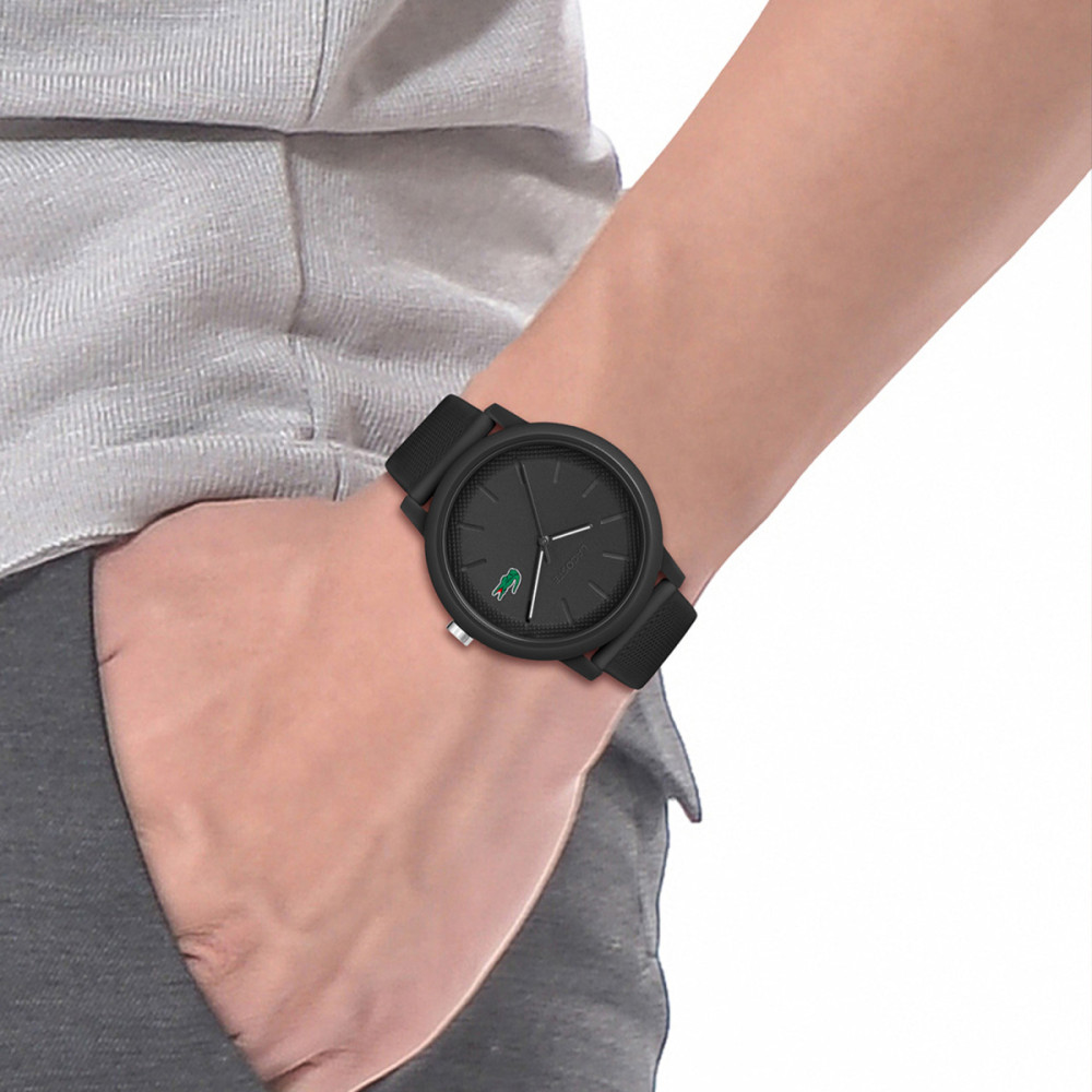 lacoste-1212-lc2011171-herenhorloge-zwart-kunststof-kast-siliconen-band-42-mm