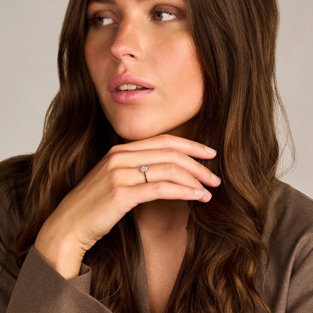 blush-lab-diamonds-lg1021y-halo-ring-14k-goud-ovale-lab-grown-diamanten-0-20-1-mm-breedte
